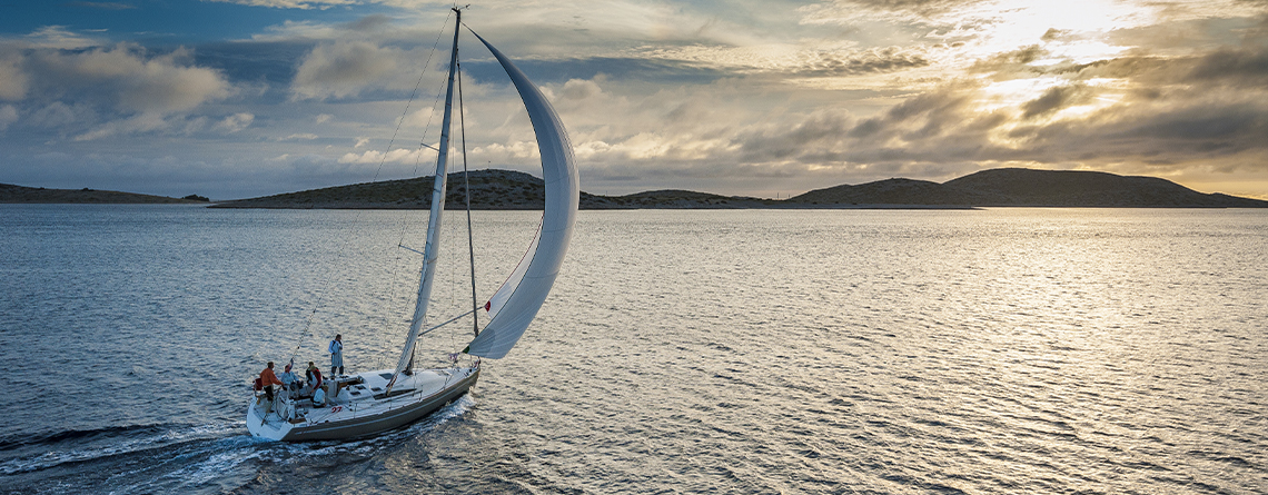 yelkenli-egitimi-tur-marin